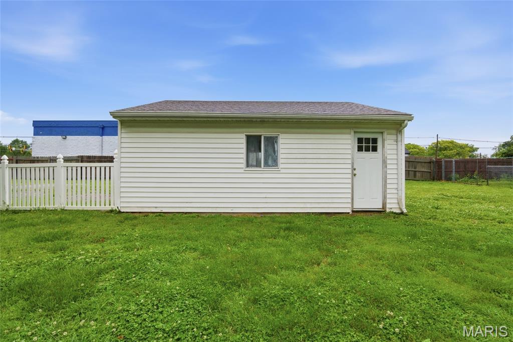 Travis Place - Commercial Sale