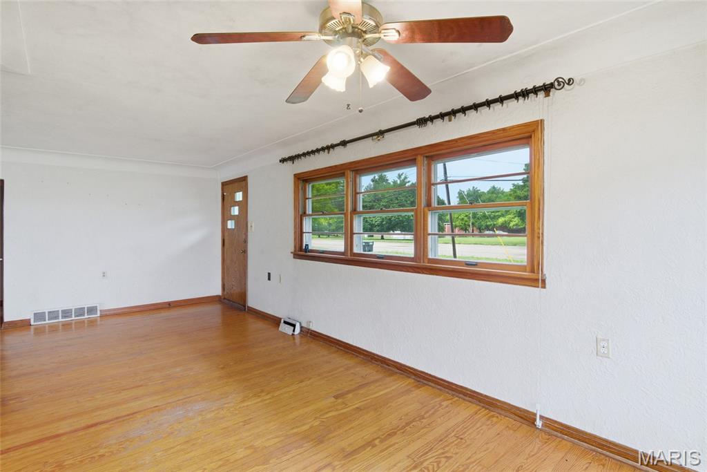 Travis Place - Commercial Sale