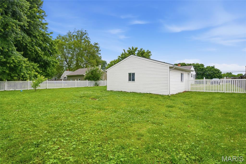 Travis Place - Commercial Sale