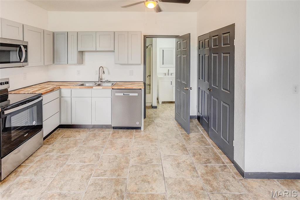 First Add - Residential Lease