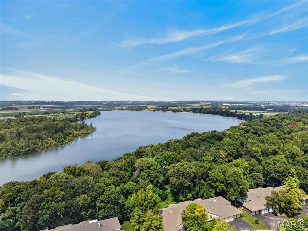Royal Pines Condo Twelfth - Residential