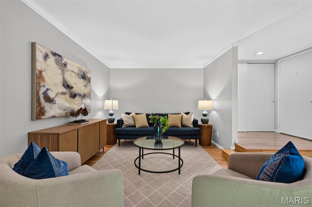 Royal Pines Condo Twelfth - Residential