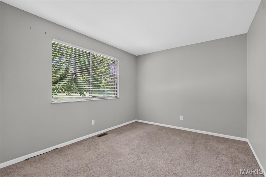 Royal Pines Condo Twelfth - Residential