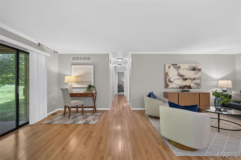 Royal Pines Condo Twelfth - Residential