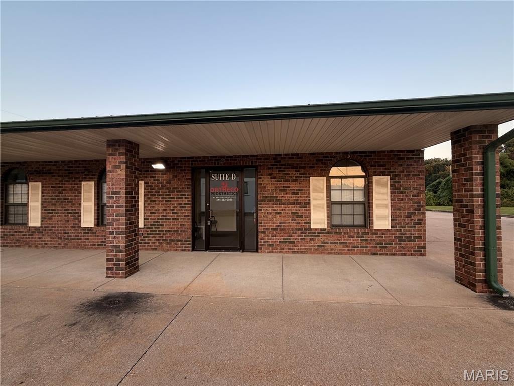 This versatile office space offers a functional layout ideal for a variety of professional or service-based businesses. The space features a welcoming waiting/reception area, two private rooms that can be used as offices, treatment rooms, or consultation spaces, a private bathroom, and a separate storage room for added convenience. With a practical floor plan and flexible use options, this property is ready to accommodate your business needs. Schedule a showing today and see the possibilities this space has to offer!