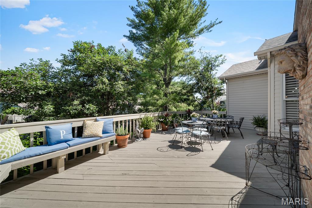 Oaktree Estates Condo Xviii - Residential