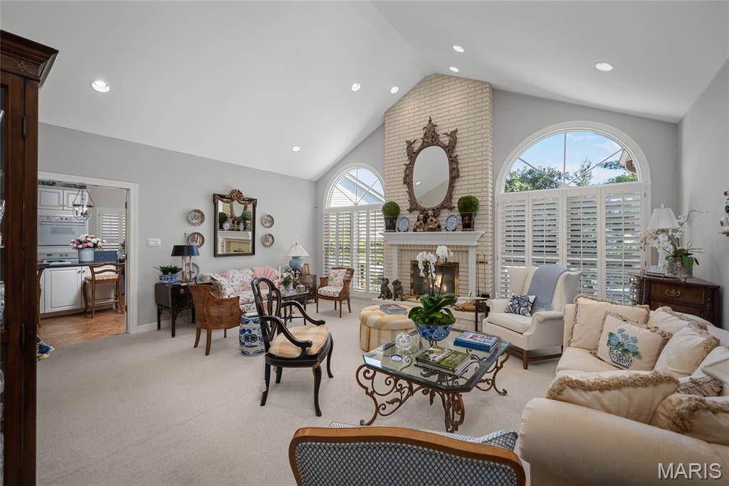 Oaktree Estates Condo Xviii - Residential