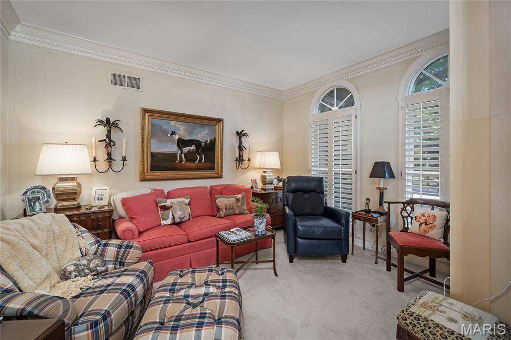 Oaktree Estates Condo Xviii - Residential