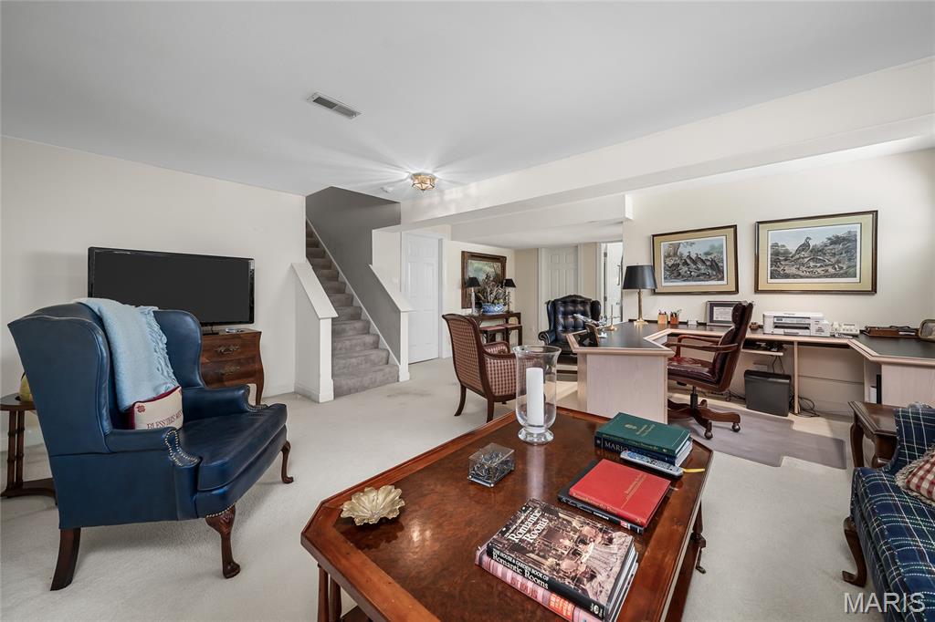 Oaktree Estates Condo Xviii - Residential