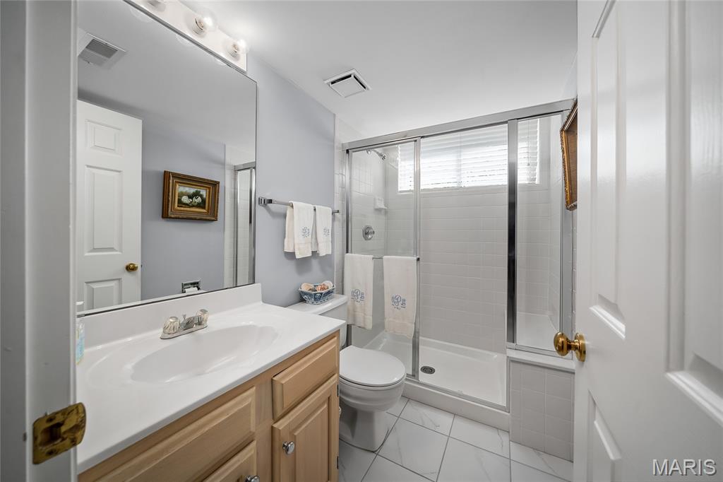 Oaktree Estates Condo Xviii - Residential