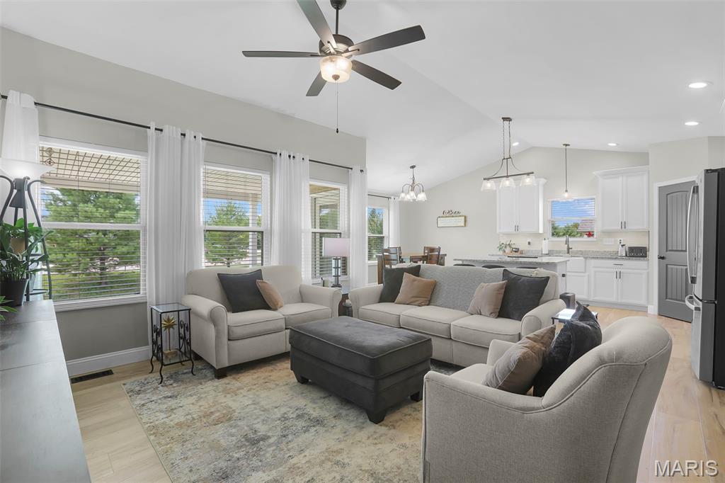 Savannah Crossing Ph 1 - Residential