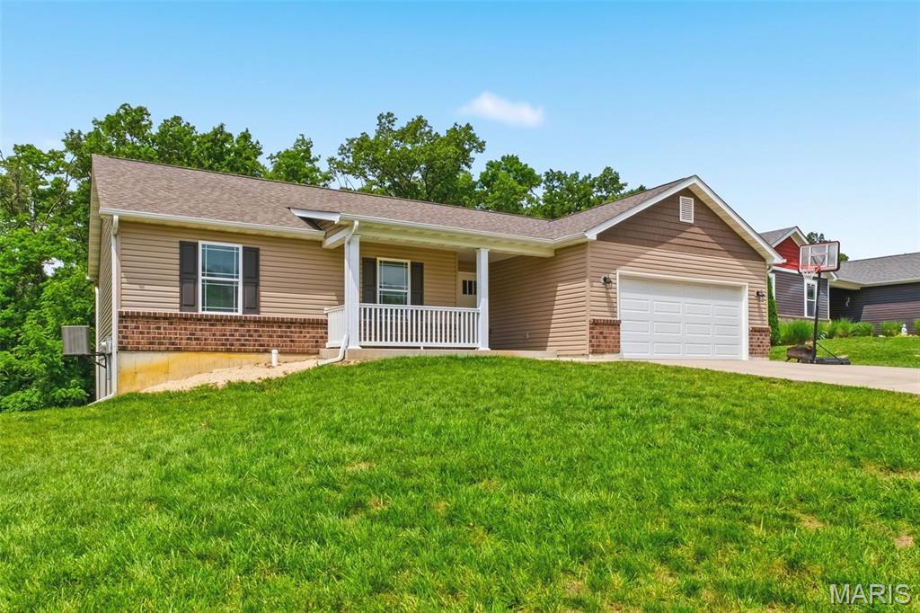 Tucked away against the woods in Troy, this 5-year-old beauty is the kind of home that just feels good the second you pull up. Immaculately kept and move-in ready, it offers the perfect mix of modern style, cozy comfort, and peaceful surroundings.
Inside, you’ll find a bright, open layout with the clean, fresh feel of a newer home — without the wait or hassle of building. Downstairs, the walkout basement opens up to a backyard that feels like your own private escape, backing directly to woods with no rear neighbors staring at you. Morning coffee, late-night fires, dogs running… this backyard was made for it all.
Homes like this are hard to find — newer construction, a walkout, and a wooded backdrop all wrapped into one. This one’s got the vibe people are looking for.