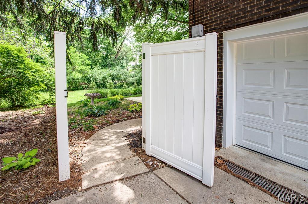 Crystal Lake Estates - Residential
