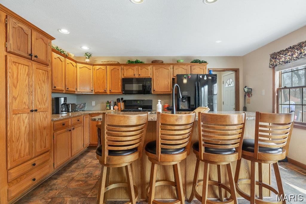 HIGHLAND HILLS - Residential Lease
