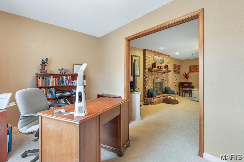 HIGHLAND HILLS - Residential Lease