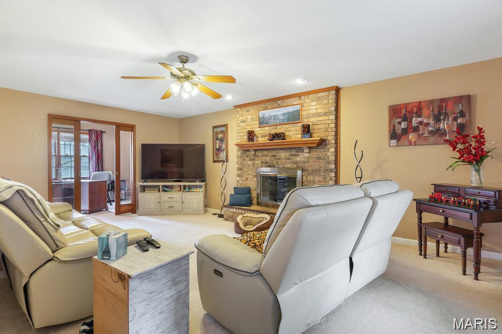 HIGHLAND HILLS - Residential Lease