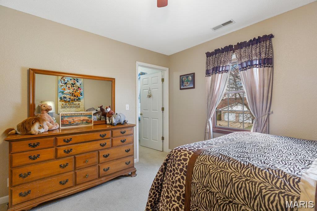 HIGHLAND HILLS - Residential Lease