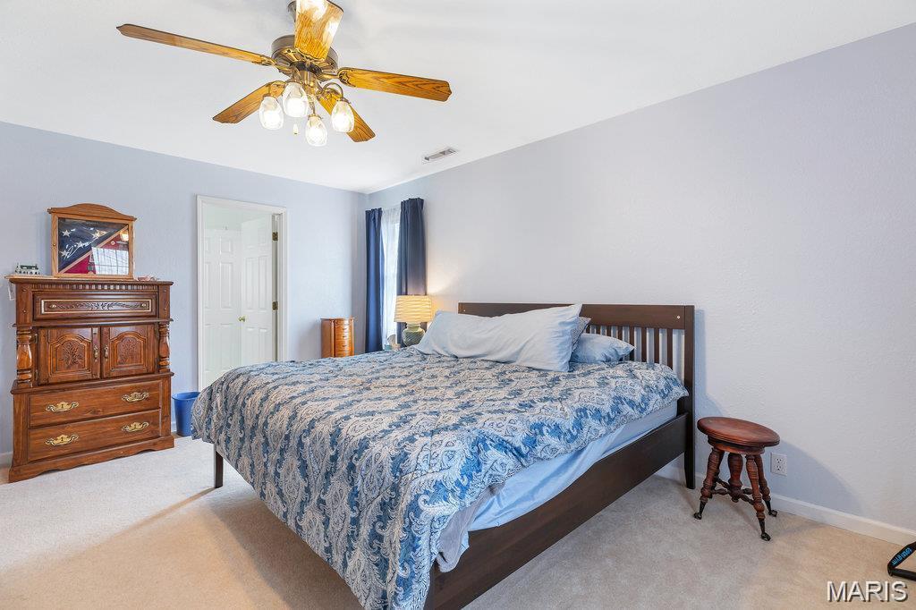 HIGHLAND HILLS - Residential Lease