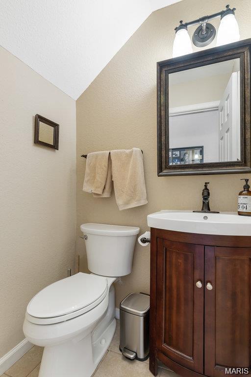 HIGHLAND HILLS - Residential Lease