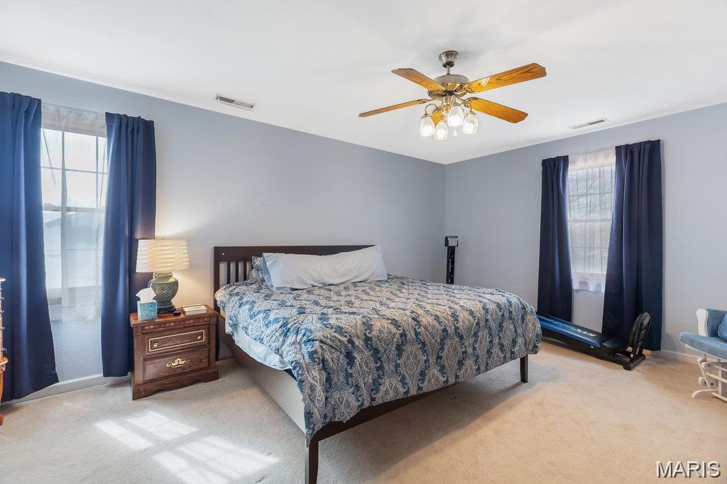 HIGHLAND HILLS - Residential Lease
