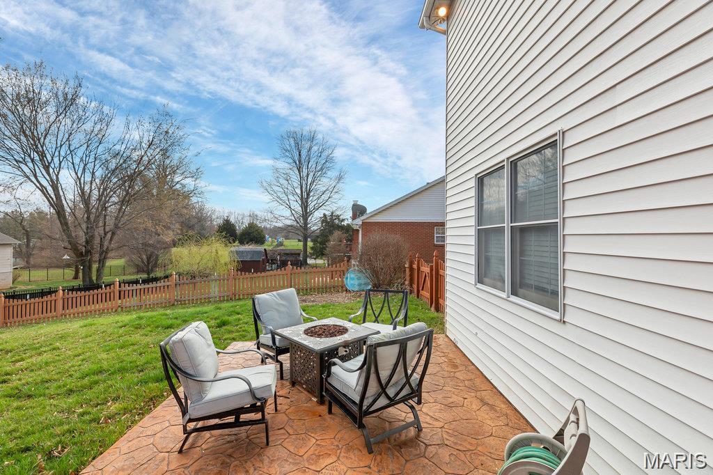 HIGHLAND HILLS - Residential Lease
