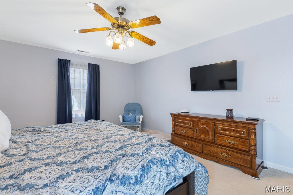 HIGHLAND HILLS - Residential Lease
