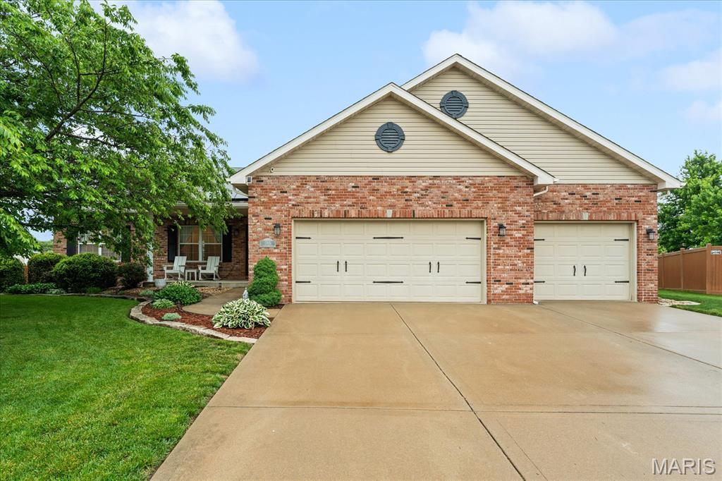 OPEN HOUSE CANCELED This one checks all of the boxes! One level living with a finished basement on a cul de sac lot in O'Fallon schools! Walking distance to the O'Fallon Sports Park, minutes to I64 and Scott Air Force Base AND has a NEW roof and HVAC was installed new in 2022! Inside you'll find a foyer entry leading to the living room with vaulted ceilings, wood laminate flooring, all opening to the eat in kitchen. Plenty of space to entertain in the dining area or at the breakfast bar with hard surface counters, lots cabinets, new range, and all other appliances to stay. The large pantry has custom shelving and the mudroom off the 3 car garage can easily be converted back to the laundry area. The 2 guest bedrooms on the main floor share an updated full guest bath. The primary bedroom has a large walk in custom closet and a full bath with updated vanity, soaking tub, and separate shower. The finished basement has a huge family room, a 3/4 bath, the 4th bedroom, and a bonus room that works great as an at home office. Plenty of storage yet in the unfinished area.  Enjoy the spacious fenced yard from the covered patio or the cul de sac lot from the covered front porch! Audio and visual on property.