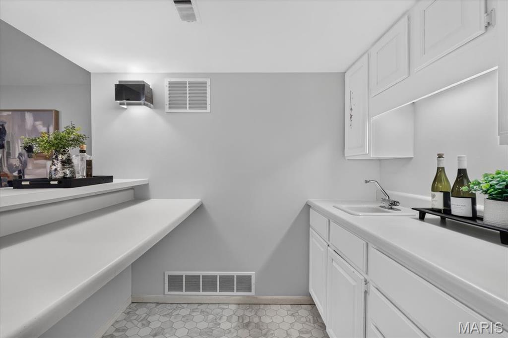 Field Pointe Condo Two - Residential