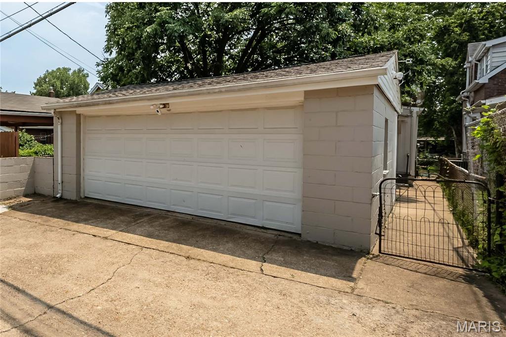 Hallocks Add - Residential
