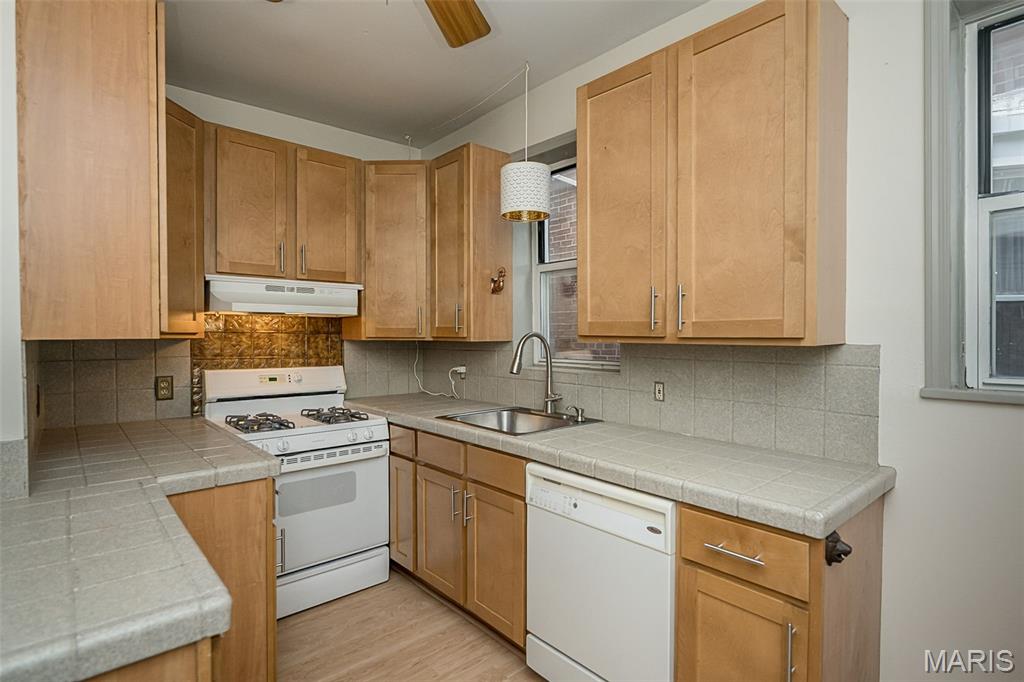 Hallocks Add - Residential