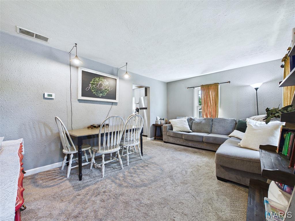 Meadow Heights First Add - Residential