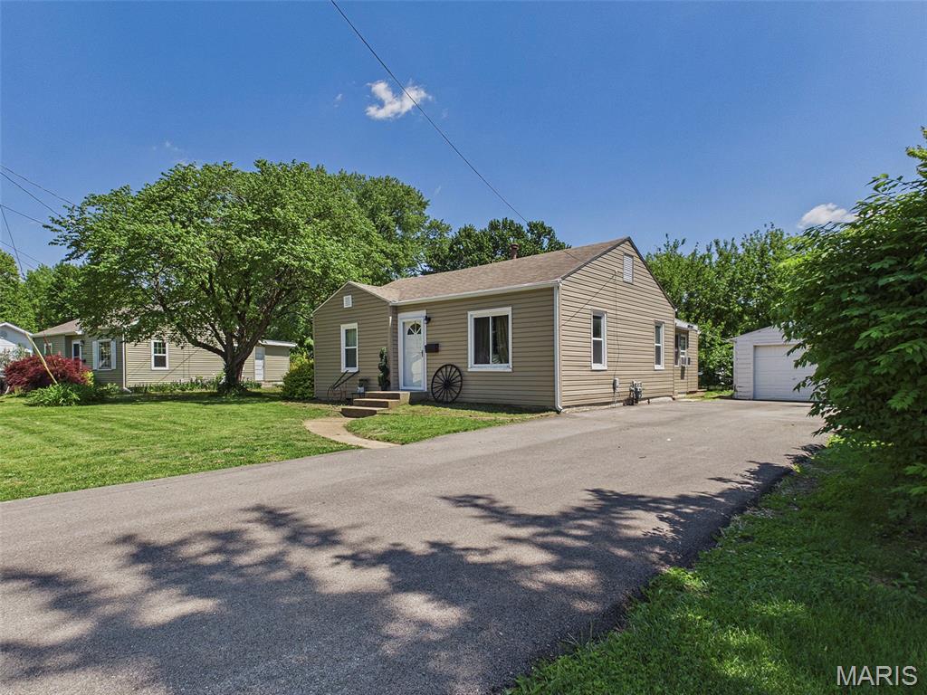 Meadow Heights First Add - Residential