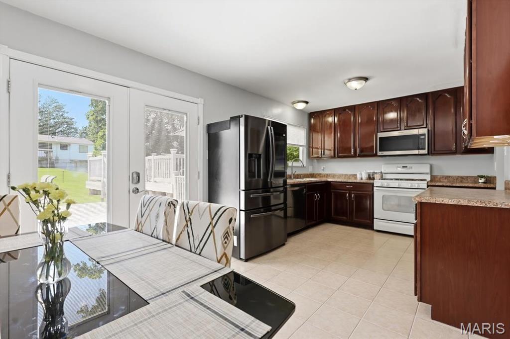 Westglen Estates 3 - Residential