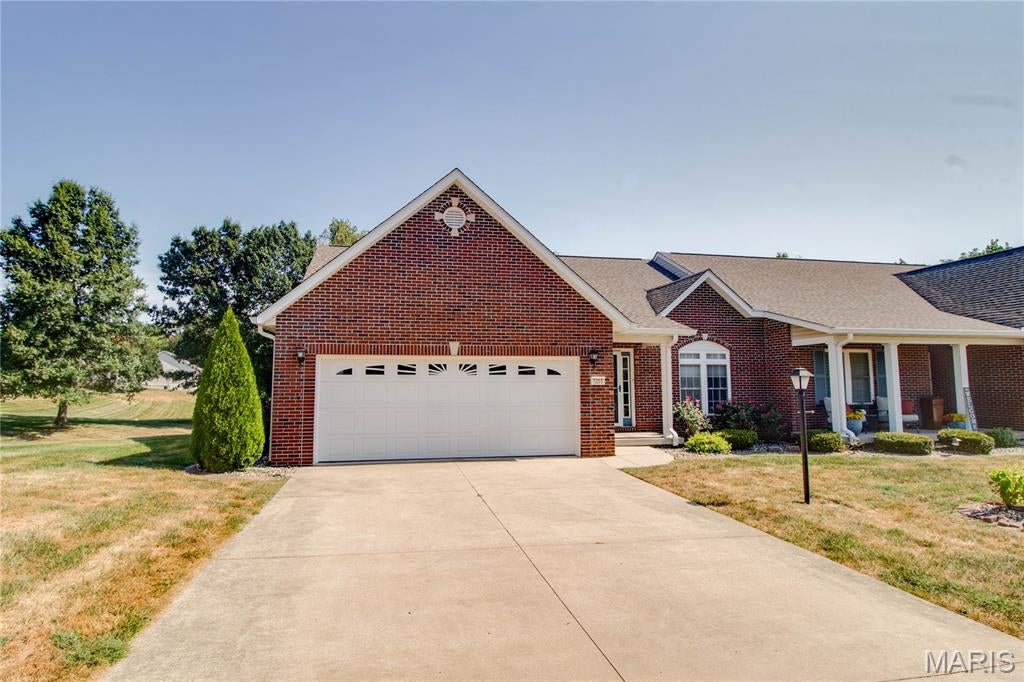 Villas at Davis Pond - Residential