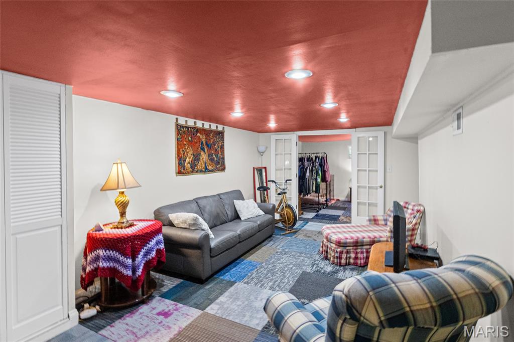 Marlborough Manor Resub Pt - Residential
