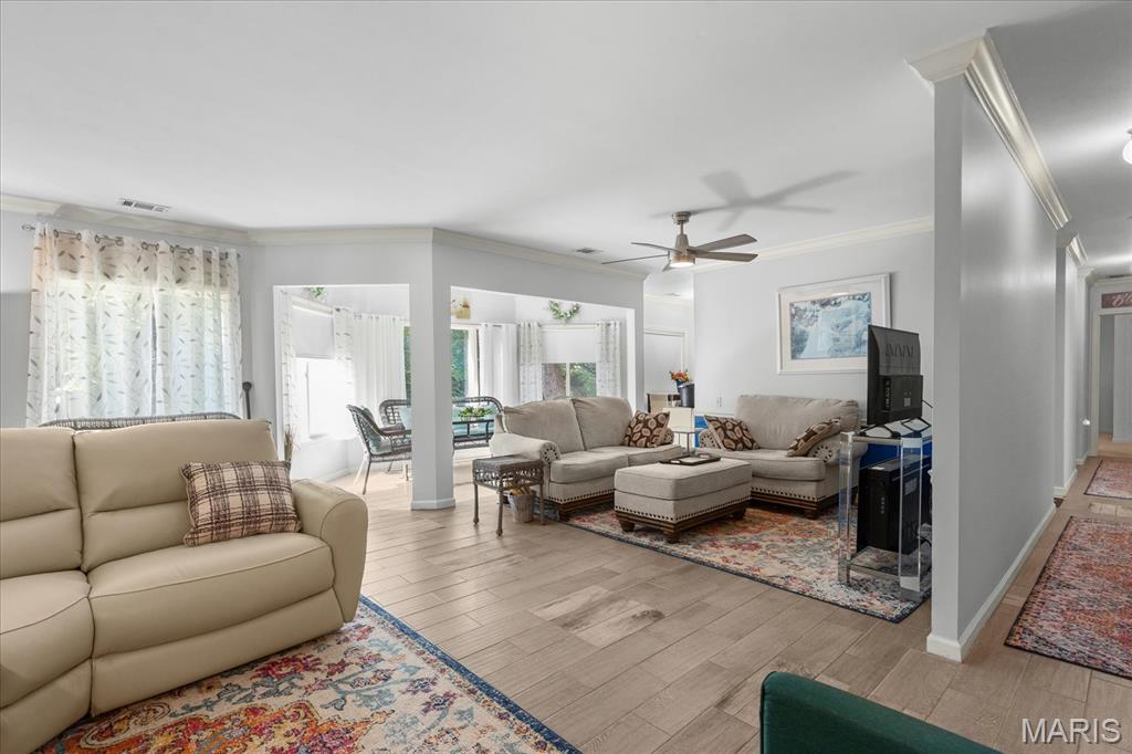 Woodridge Condo At Old Ballas - Residential