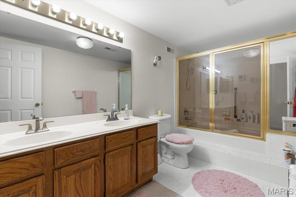 Woodridge Condo At Old Ballas - Residential