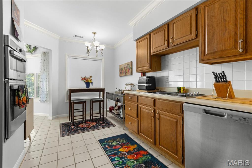Woodridge Condo At Old Ballas - Residential