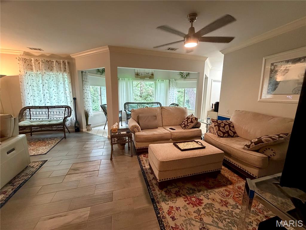 Woodridge Condo At Old Ballas - Residential