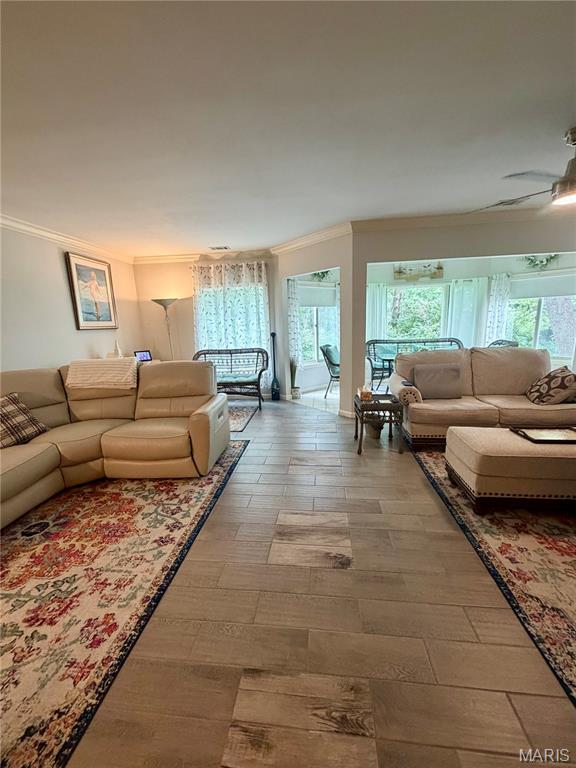 Woodridge Condo At Old Ballas - Residential