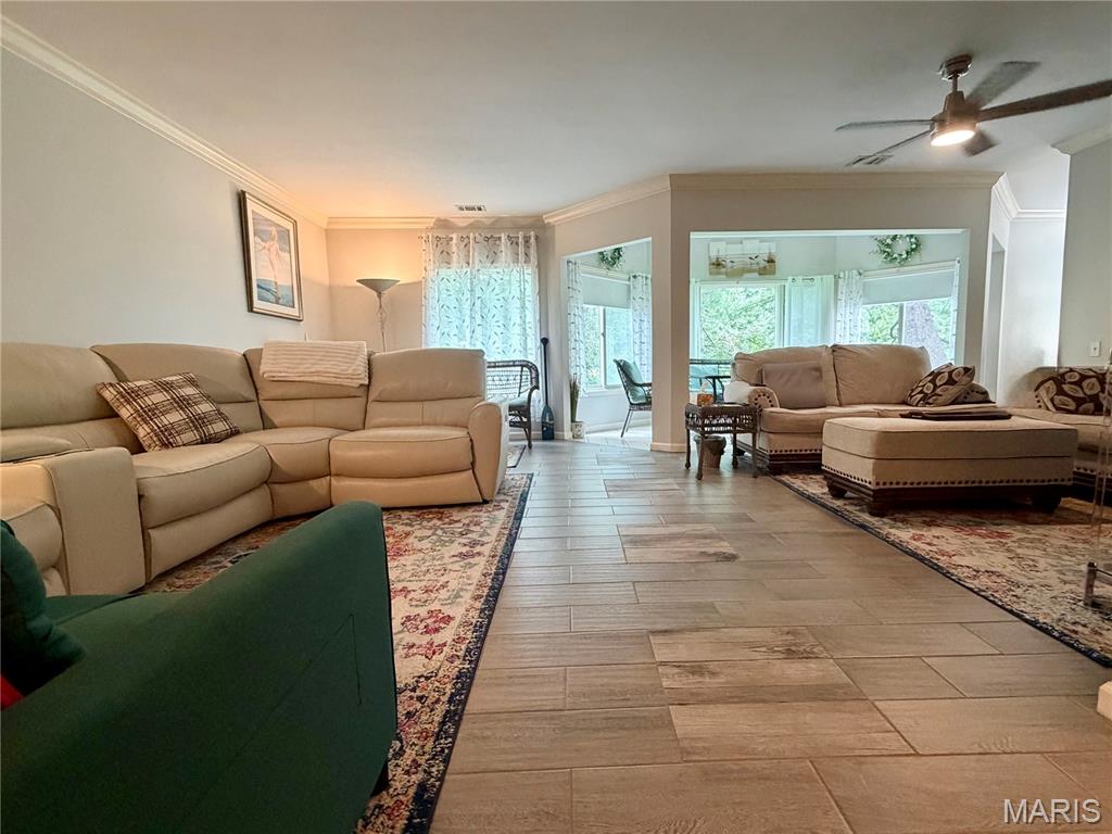 Woodridge Condo At Old Ballas - Residential