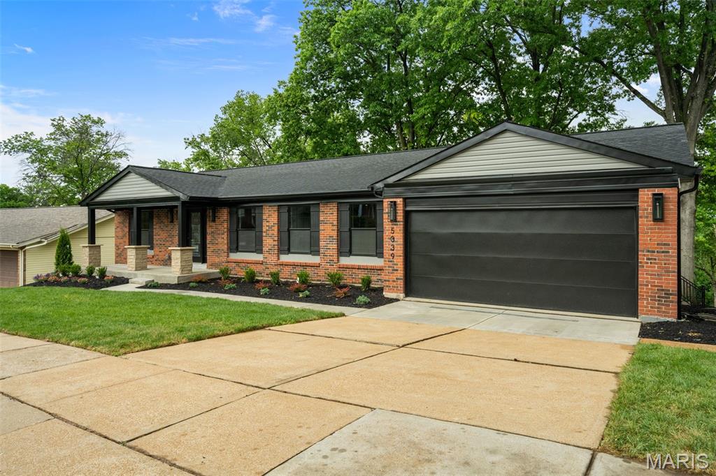 Casa Royale Amd 1 - Residential