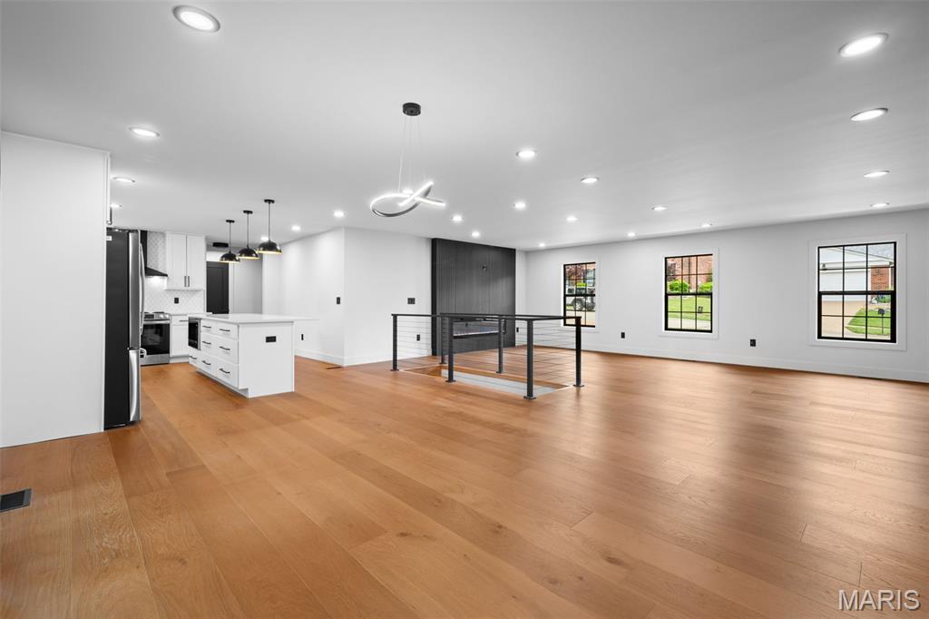 Casa Royale Amd 1 - Residential