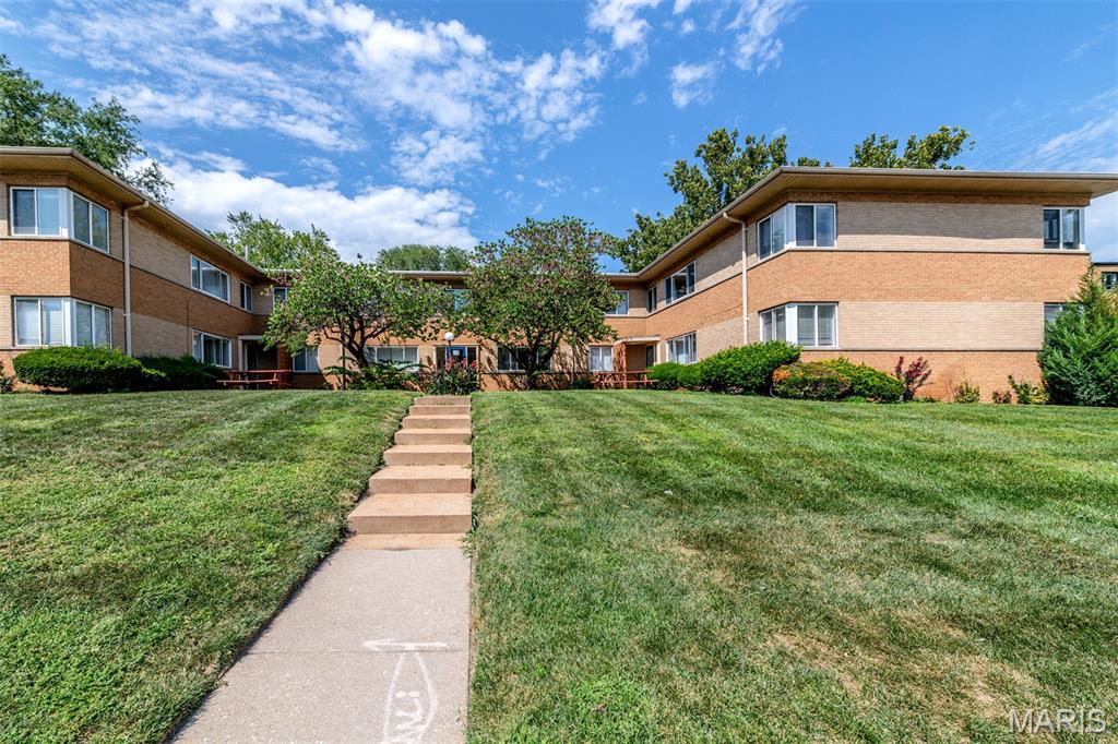 Fantastic opportunity to own a fully occupied 12 faily building in Richmond Heights. Units have wood flooring, neutral paint, and renovated kitchens & bathrooms. Some units have in-unit laundry. Storage in the basement. New roof in November 2023. Excellent location close to major highways, shopping, parks, and restaurants. Please see the attached memorandum for income and expenses. Property can be viewed with an accepted contract.