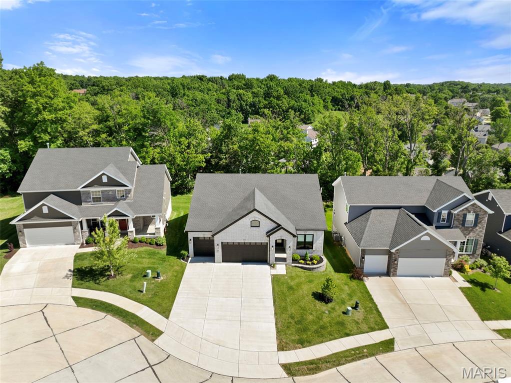 Arbors At Summit - Residential