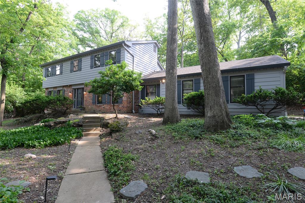 Beautiful home in Chesterfield on private wooded lot is available for lease soon! 4+ bedroom home with 3.5 bathrooms in popular Old Clarkson Forest on large wooded lot nestled on a quiet cul-de-sac. The main level is perfect for entertaining or easy living with a formal living room or office, dining room, half bath and large family room adjoining the amazing screened porch overlooking the park-like yard. A beautifully updated kitchen with spacious breakfast room is the heart of the main level with solid wood cabinets, lots of solid-surface counters, and high-end S/S appliances. Mud room/option for main floor laundry and 2 car garage. Upper level includes 4 bedrooms - primary with updated en-suite bath, updated guest bath and 3 nice bedrooms. LL includes a flexible room that can be living space or private space for teen or in-laws – with another full bath. Deluxe laundry room and TONS of storage. Quick, easy access to Clarkson and the Valley! Additional Rooms: Mud Room, Sun Room. Available in July. Pet Negotiable. Rockwood School District
