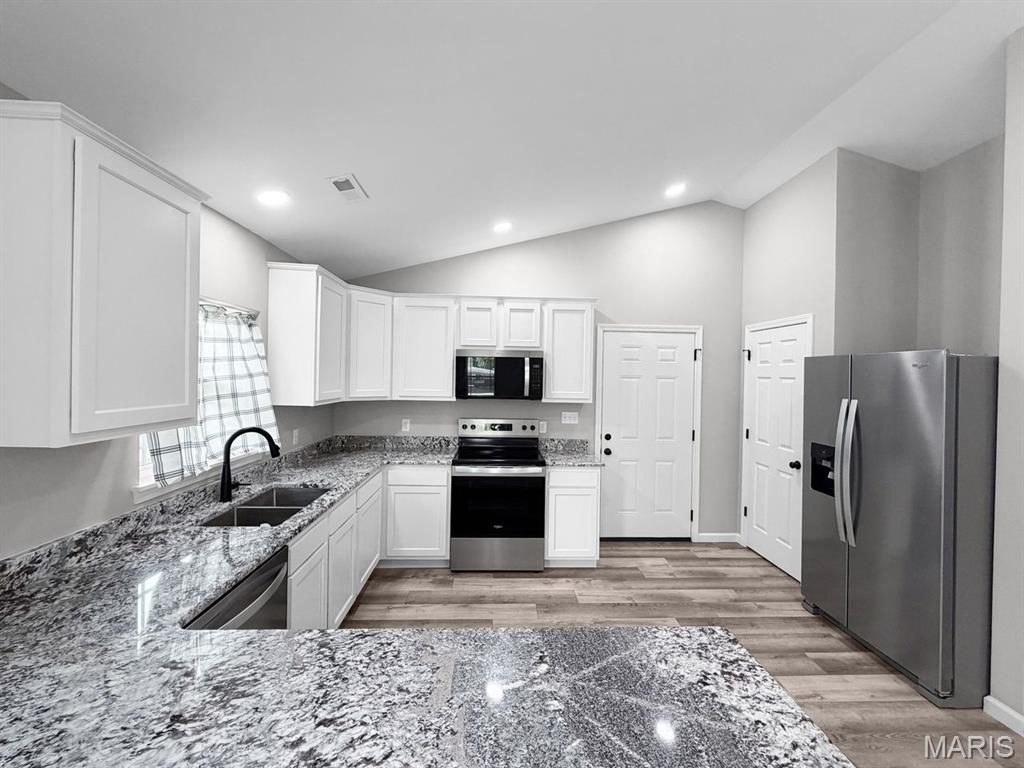 William Basyes Add - Residential