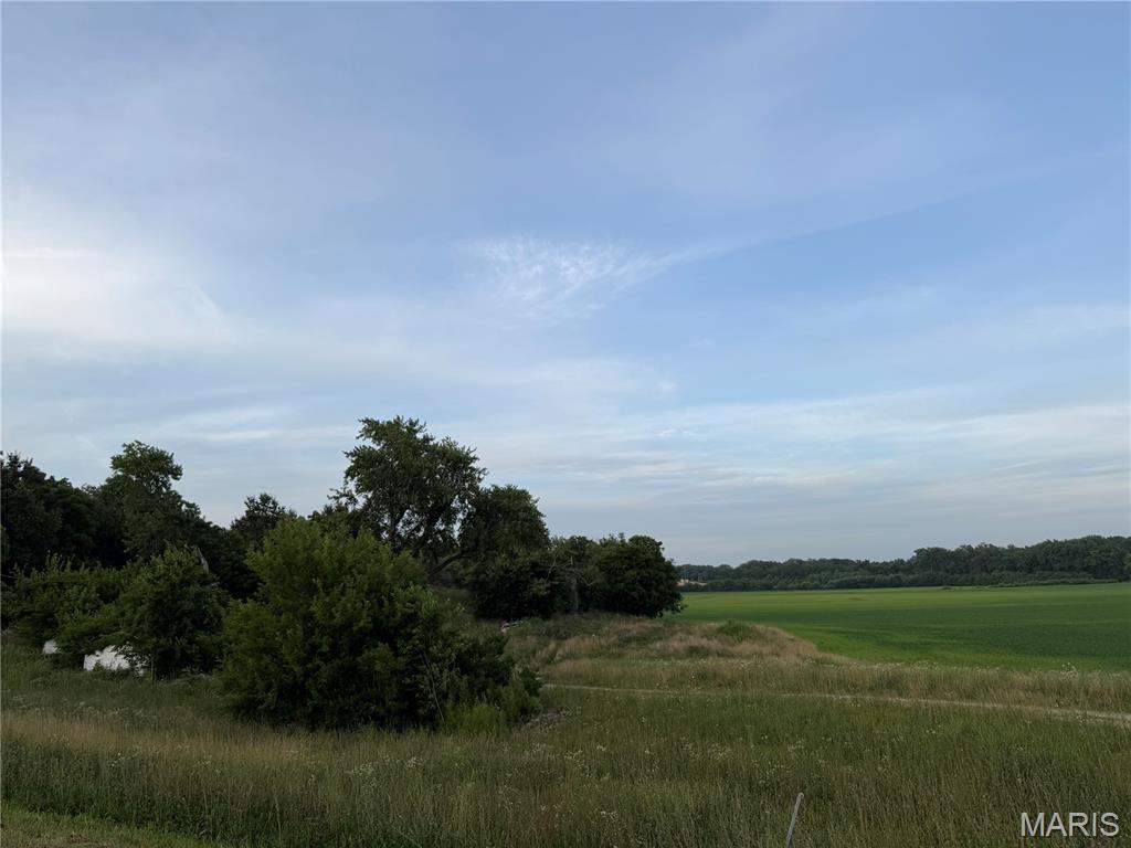 LAND - Land