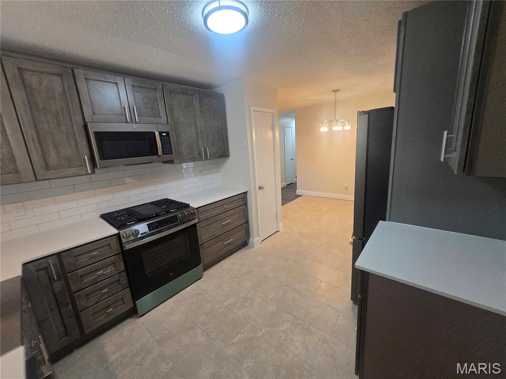 Meadowlark - Residential