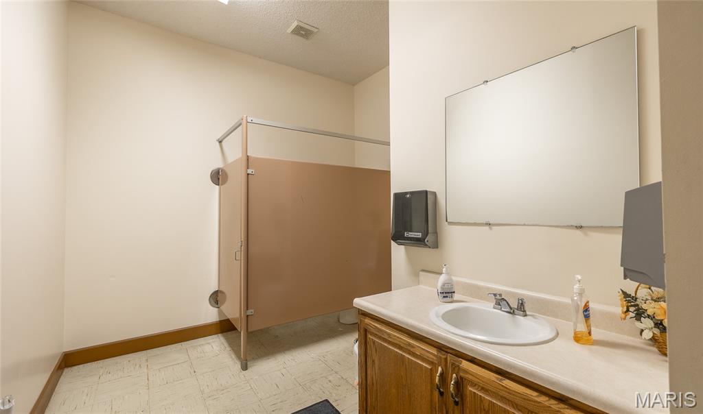 Harney Heights - Commercial Sale